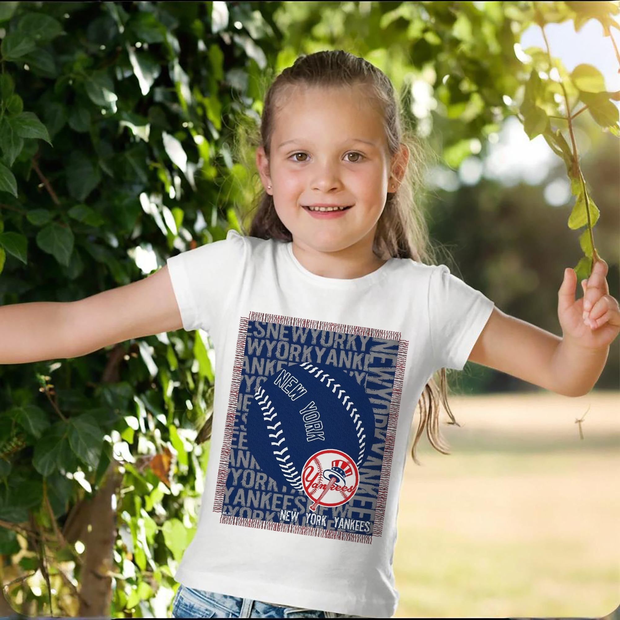 New York Yankees 65 Combed Cotton Kids T-Shirt 180g With Front Heat Transfer Print – Soft, Lightweight, Side-Seamed Design – Stylish And Comfortable Casual Wear For Everyday Activities