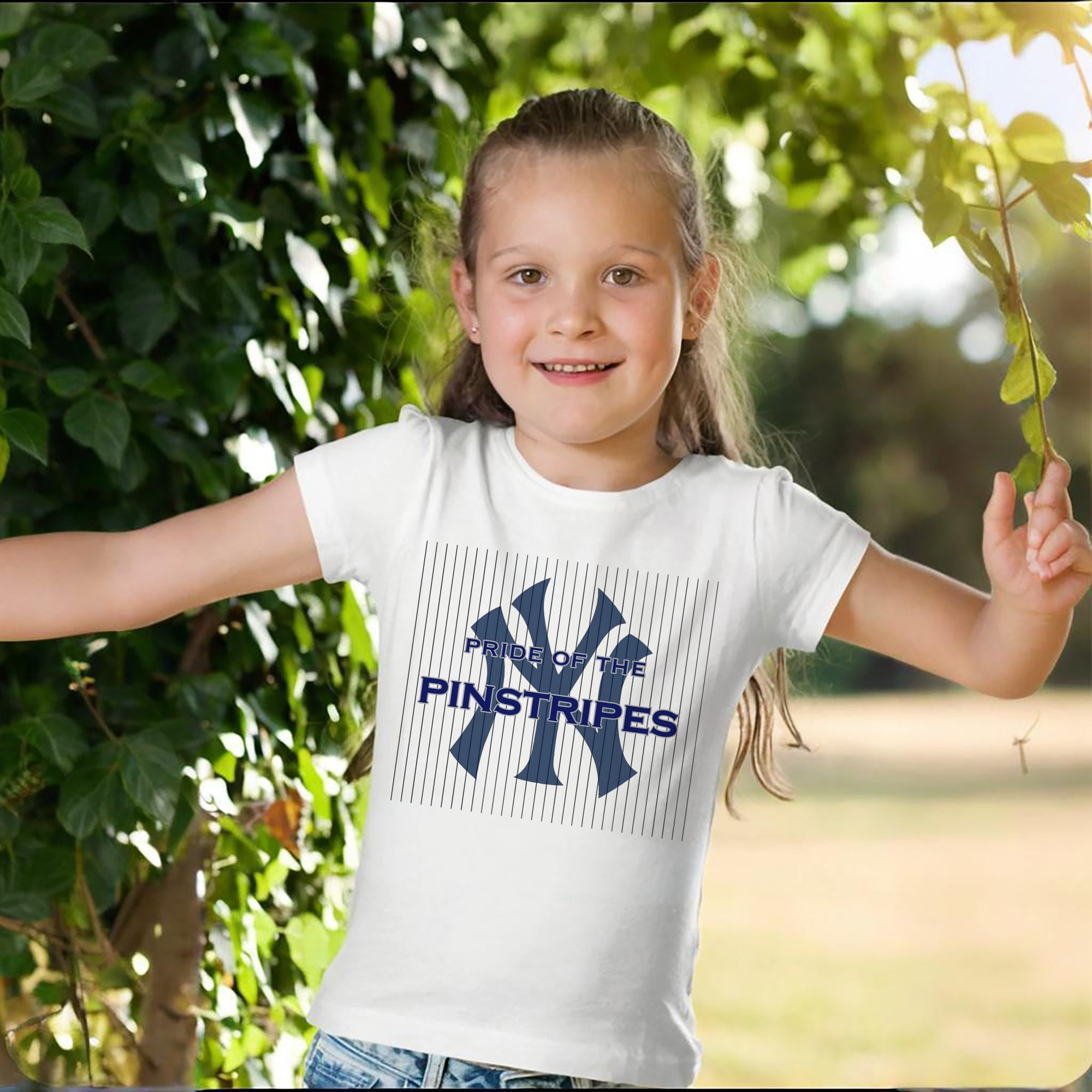New York Yankees Pride of The Pinstripes Combed Cotton Kids T-Shirt 180g With Front Heat Transfer Print – Soft, Lightweight, Side-Seamed Design – Stylish And Comfortable Casual Wear For Everyday Activities