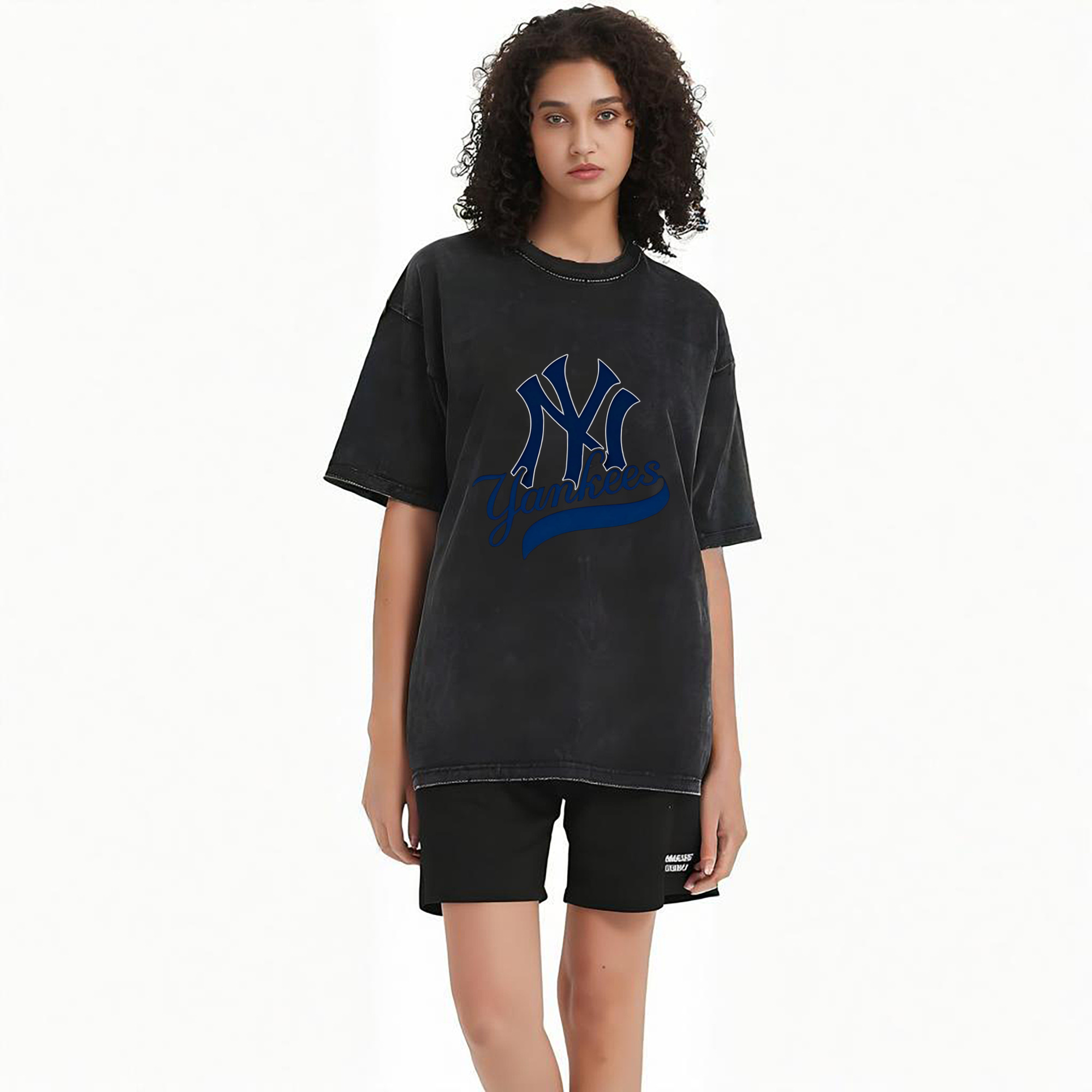 New York Yankees Logo Washed Vintage Look 230g Cotton Oversized T-Shirt With Front Heat Transfer Print – Soft, Lightweight, Stylish Fit – Comfortable Casual Wear For Sports & Everyday Use