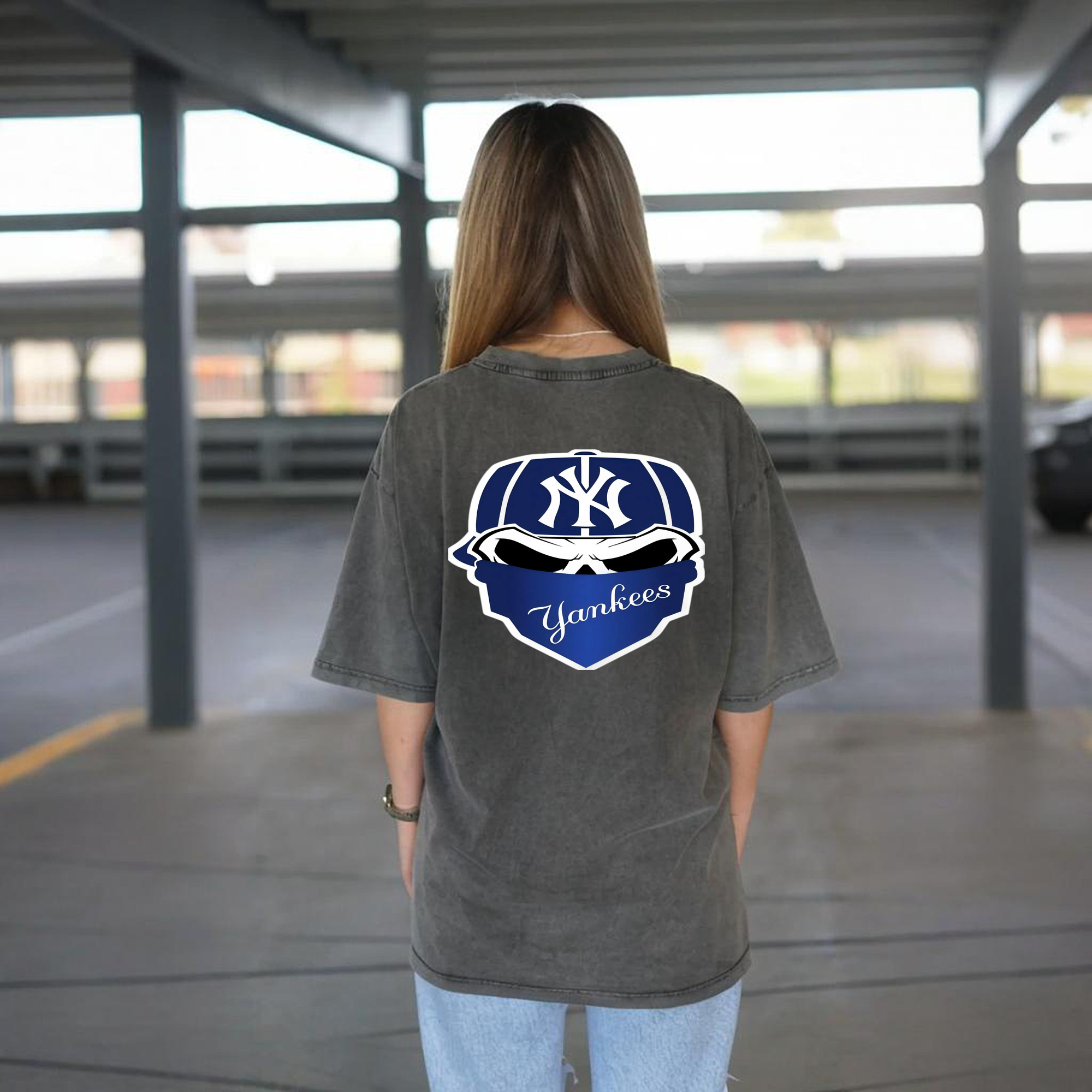 New York Yankees Skull Washed Vintage 230g Cotton Oversized T-Shirt With Back Heat Transfer Print – Soft, Lightweight & Stylish – Comfortable Casual Wear For Sports & Everyday Use