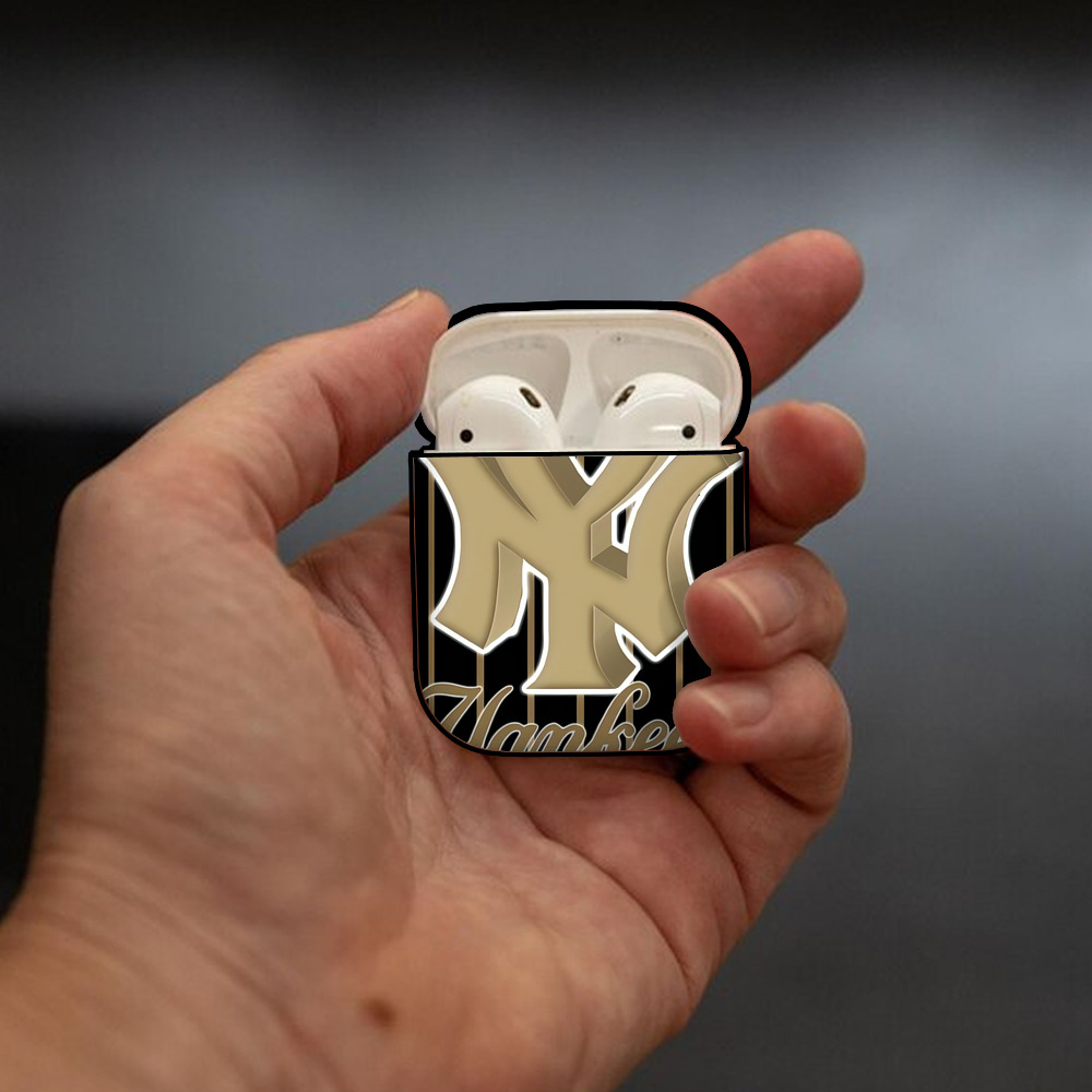 New York Yankees 185 AirPods 2 Case Hard Shell Black, Flexible PC Material, Precise Cutouts, Full Protection, Anti-Fingerprint, Washable, Includes Keychain – Durable & Slim Design