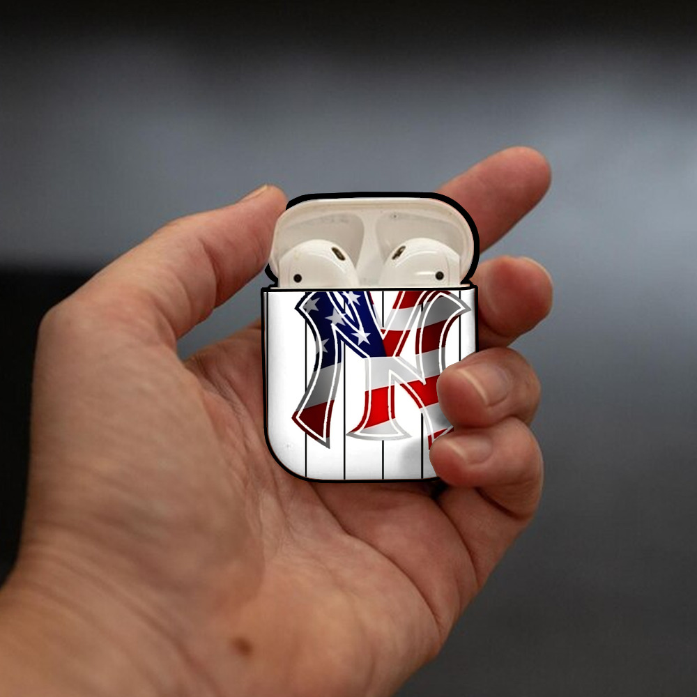 New York Yankees 195 AirPods 2 Case Hard Shell Black, Flexible PC Material, Precise Cutouts, Full Protection, Anti-Fingerprint, Washable, Includes Keychain – Durable & Slim Design
