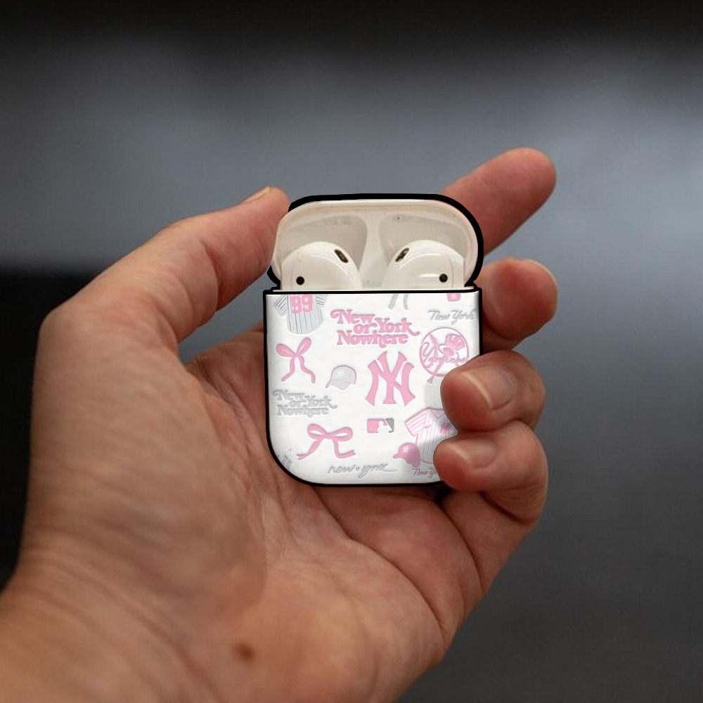 New York Yankees 206 AirPods 2 Case Hard Shell Black, Flexible PC Material, Precise Cutouts, Full Protection, Anti-Fingerprint, Washable, Includes Keychain – Durable & Slim Design