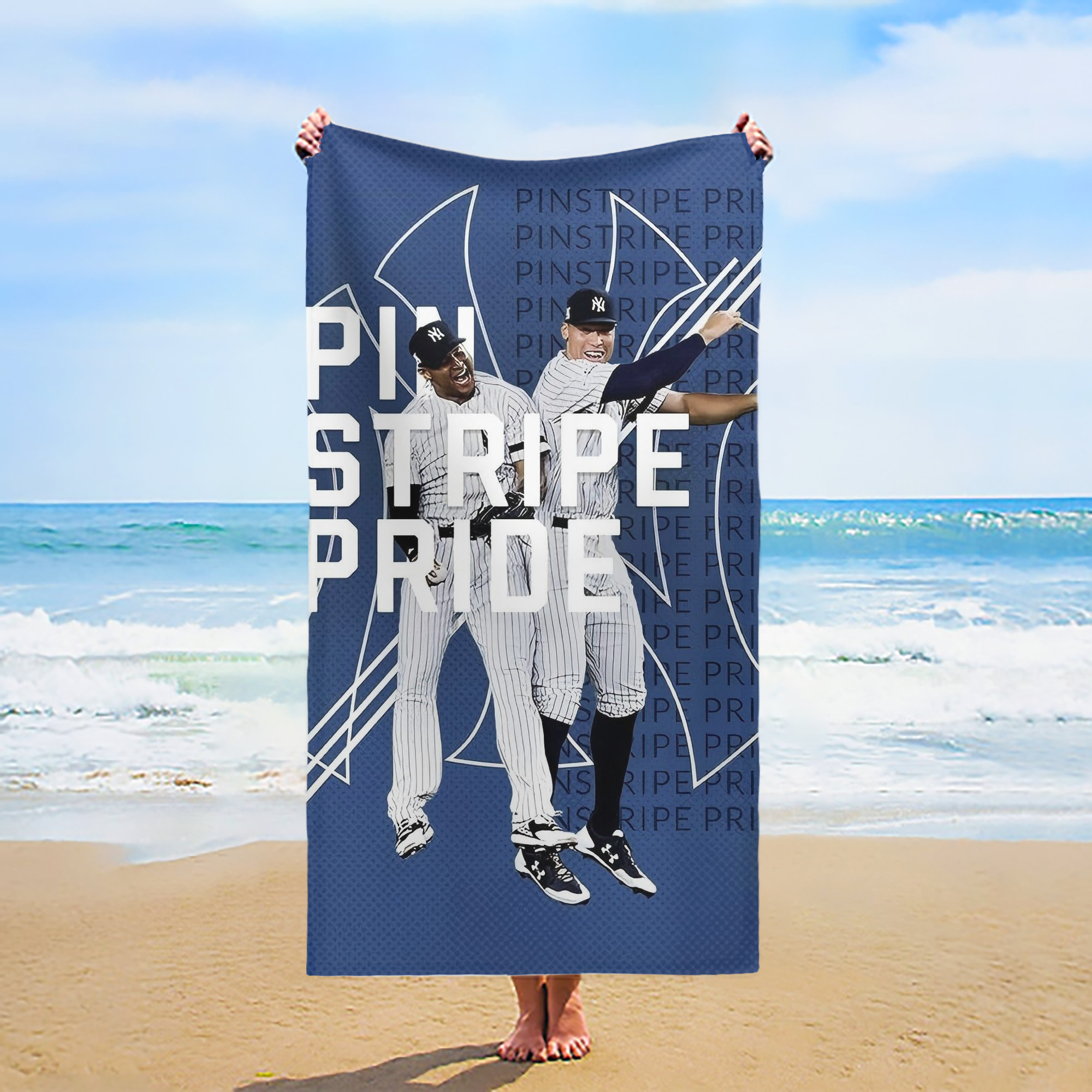 New York Yankees 196 Premium Microfiber Beach Towel – Soft, Large Size, Multi-Purpose For Beach, Picnic & Kids, Lightweight & Portable With Carry Bag, Easy Care