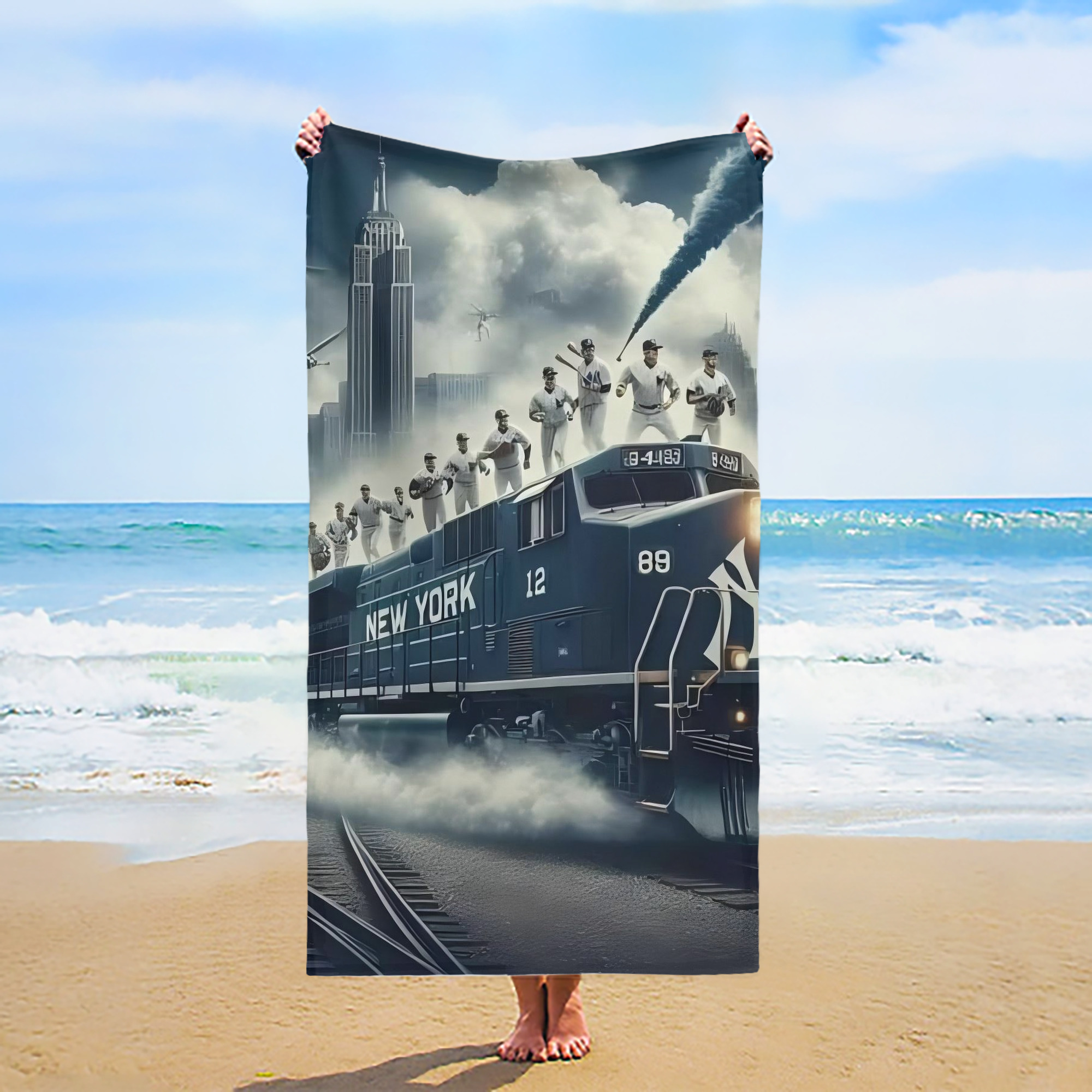 New York Yankees 265 Premium Microfiber Beach Towel – Soft, Large Size, Multi-Purpose For Beach, Picnic & Kids, Lightweight & Portable With Carry Bag, Easy Care