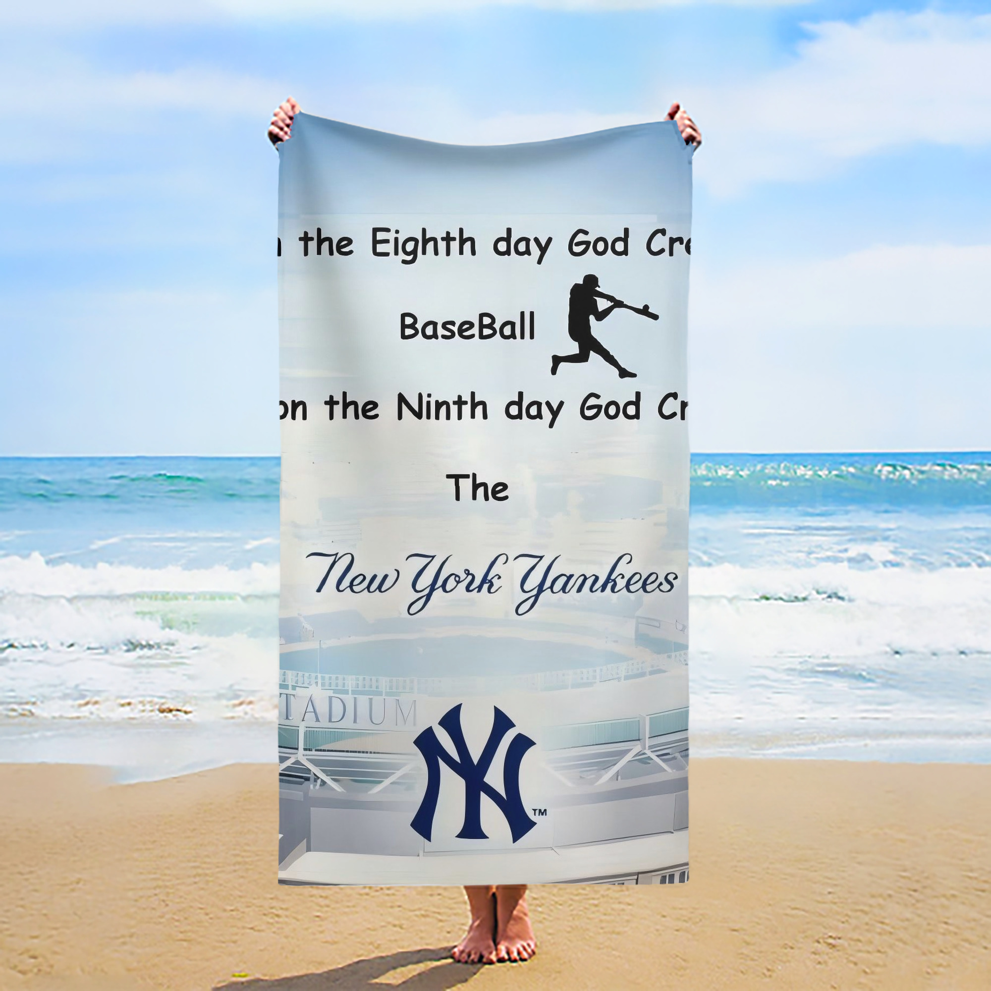 New York Yankees 314 Premium Microfiber Beach Towel – Soft, Large Size, Multi-Purpose For Beach, Picnic & Kids, Lightweight & Portable With Carry Bag, Easy Care