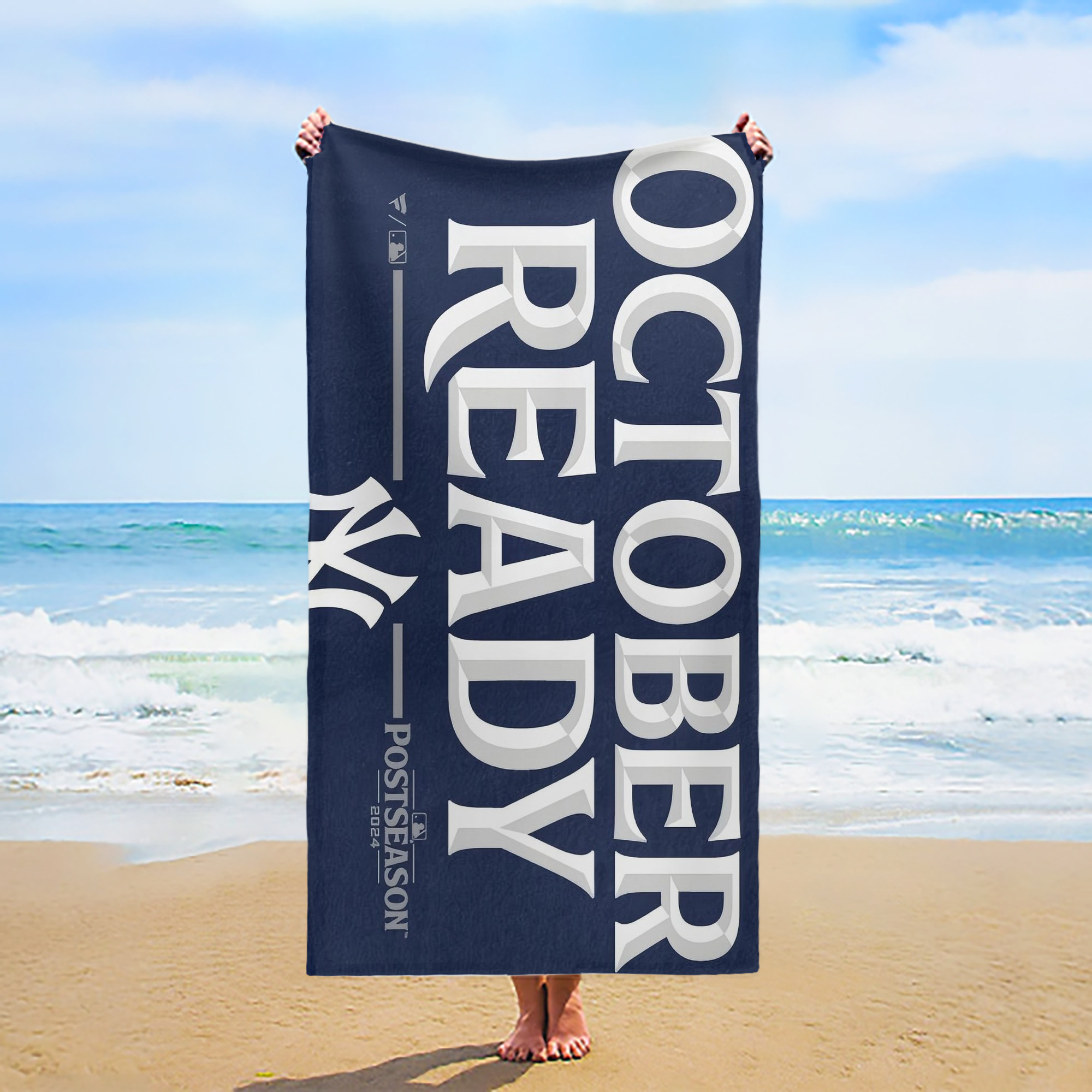 New York Yankees 360 Premium Microfiber Beach Towel – Soft, Large Size, Multi-Purpose For Beach, Picnic & Kids, Lightweight & Portable With Carry Bag, Easy Care